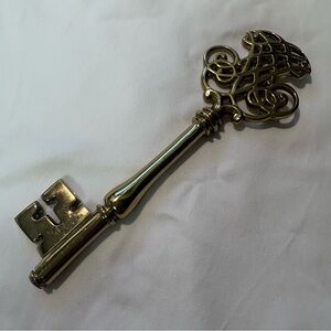 Ornate Solid Shiny Brass Skeleton Key Paperweight – Ralph Lauren Style